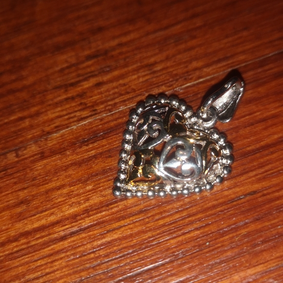 Vintage heart shaped Pendant - Picture 2 of 4